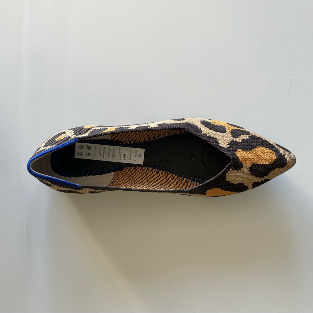 Rothys Big Cat Point Size 5 - Picture 6 of 10